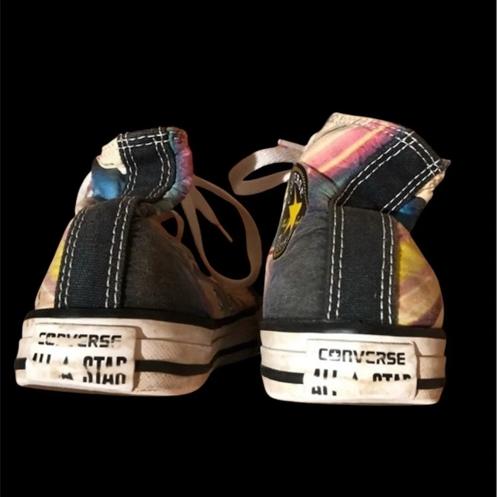 Converse High Top Sneakers Watercolor Rainbow Stripe Big Kids Size 1